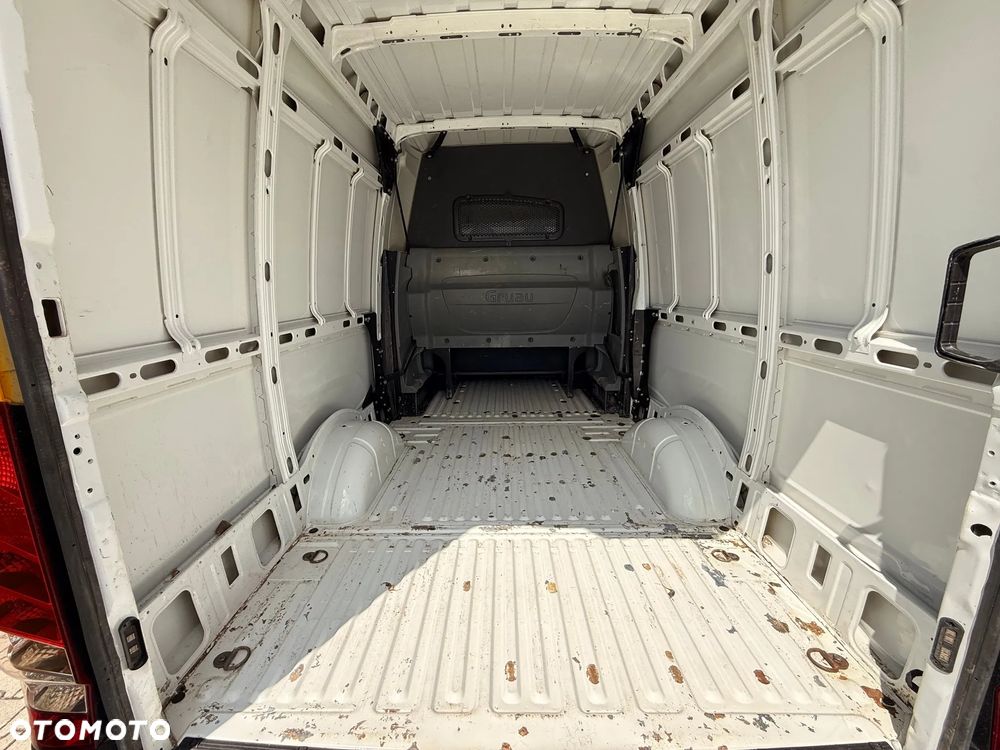 Iveco Daily - 14