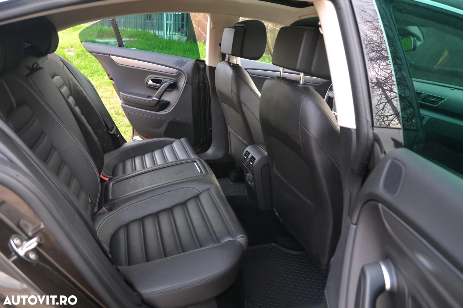 Volkswagen Passat CC 2.0 TDI BlueMotion Technology DSG Exclusive - 19
