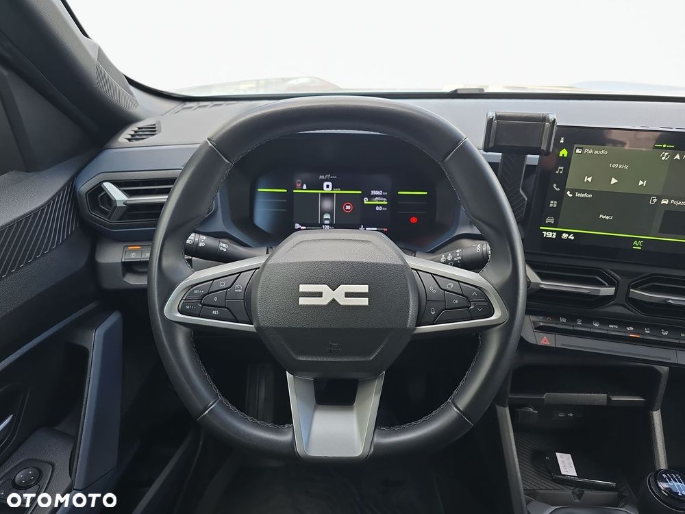 Dacia Duster 1.2 TCe mHEV Journey - 32