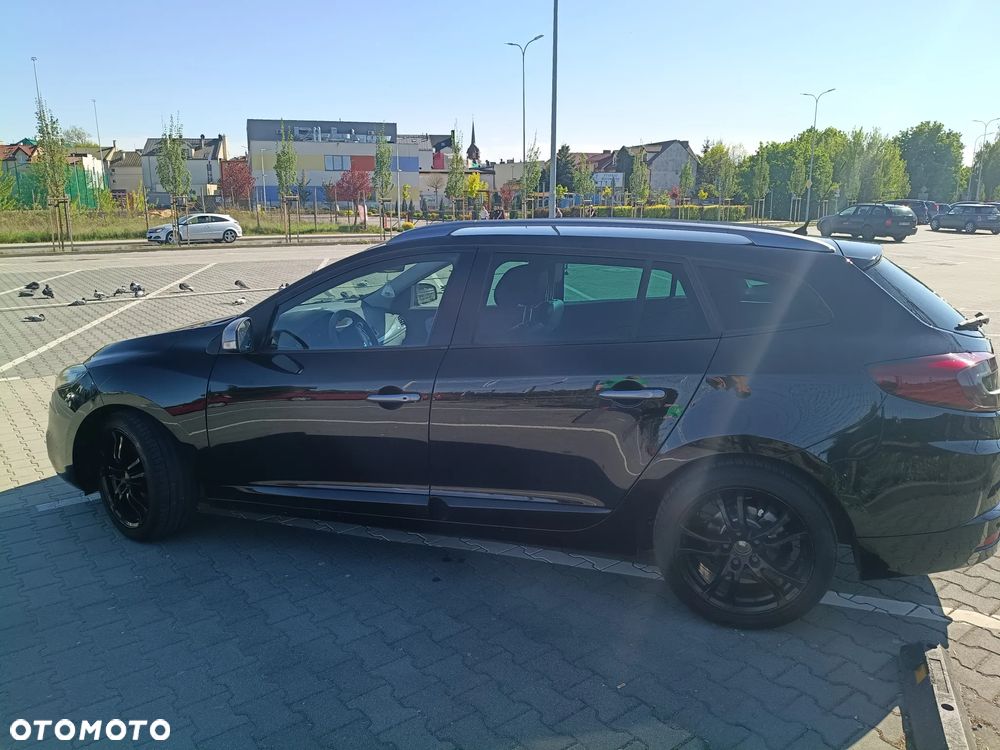 Renault Megane 1.9 dCi FAP Dynamique - 4