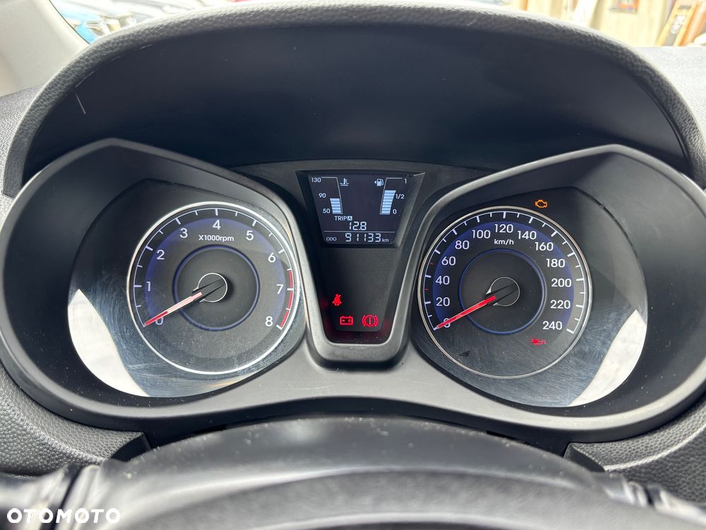 Hyundai ix20 1.6 blue YES Gold - 16