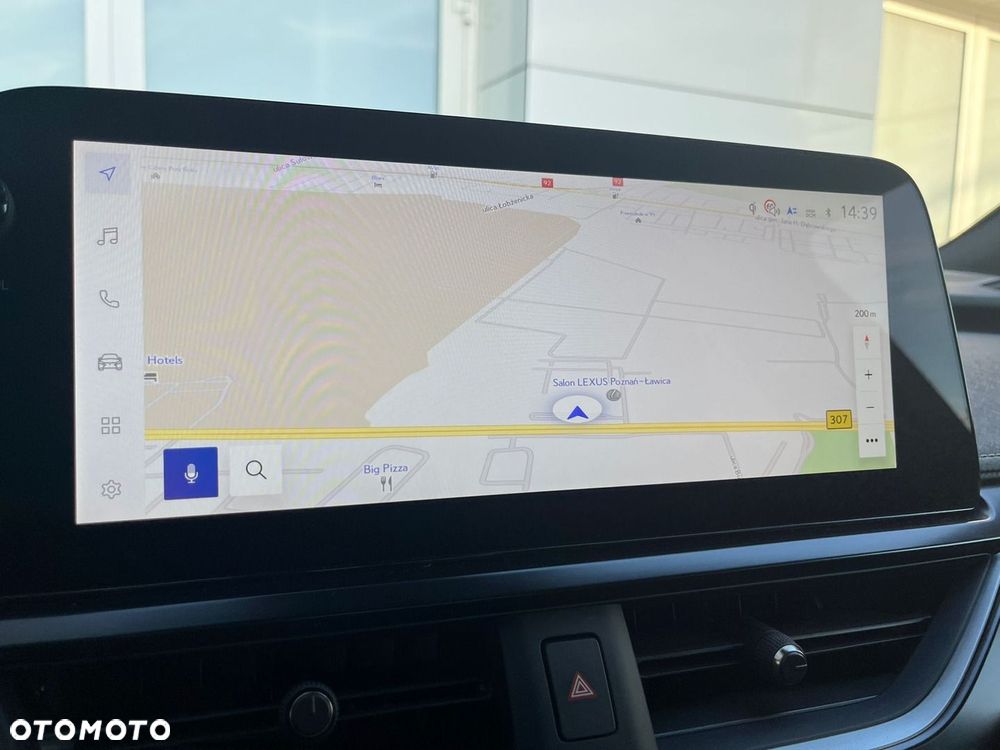 Lexus UX 300h F Sport Design - 16