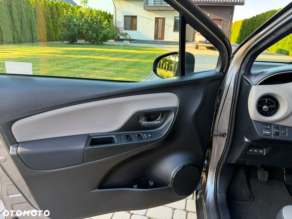 Toyota Yaris 1.5 Selection - 12