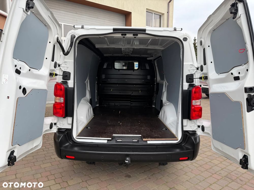 Toyota Proace 2,0 L3H1 - 32