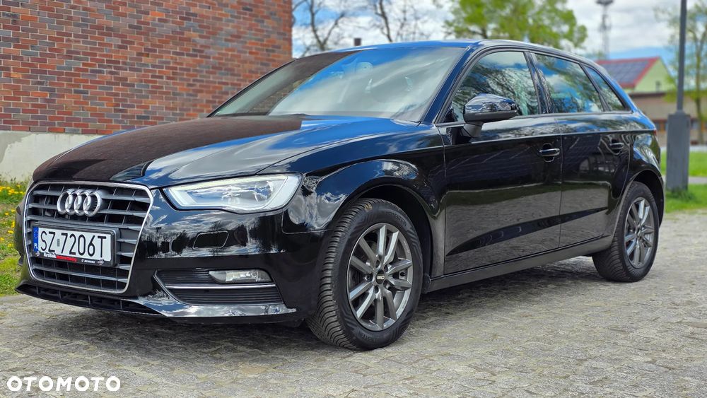 Audi A3 Sportback - 3