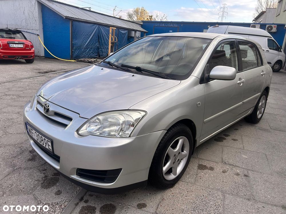 Toyota Corolla 1.4 D-4D Dynamic - 21