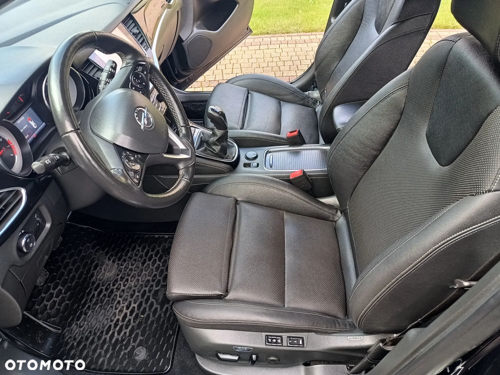 Opel Astra 1.4 T Elite S&S - 8