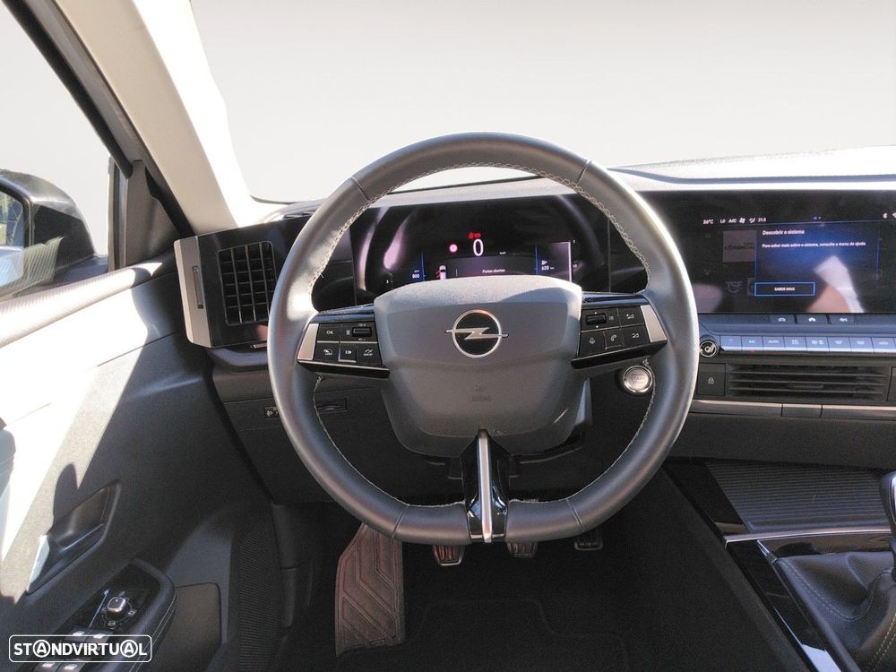 Opel Astra 1.2 T Elegance - 12