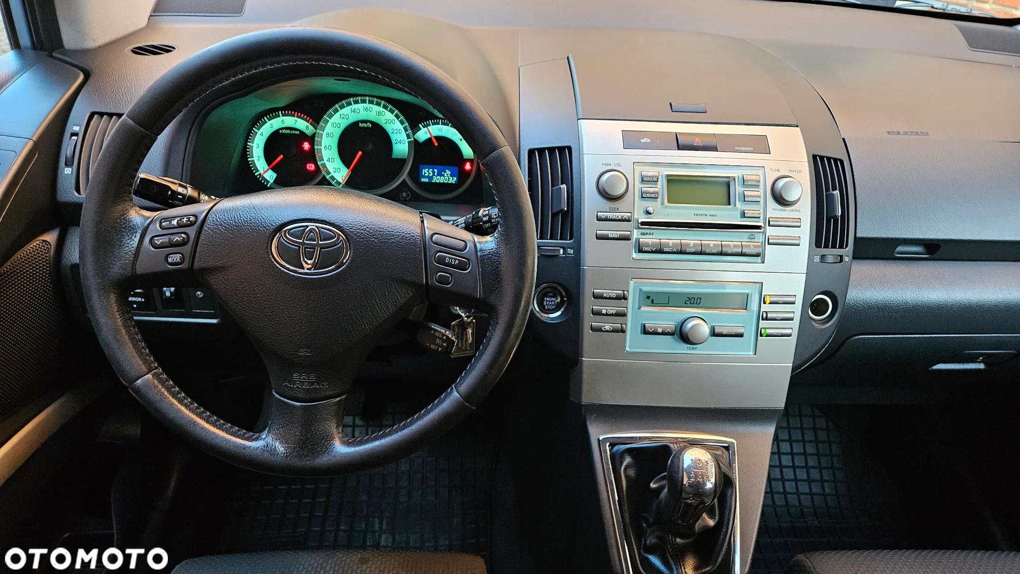 Toyota Corolla Verso 1.8 Prestige + 7os - 6