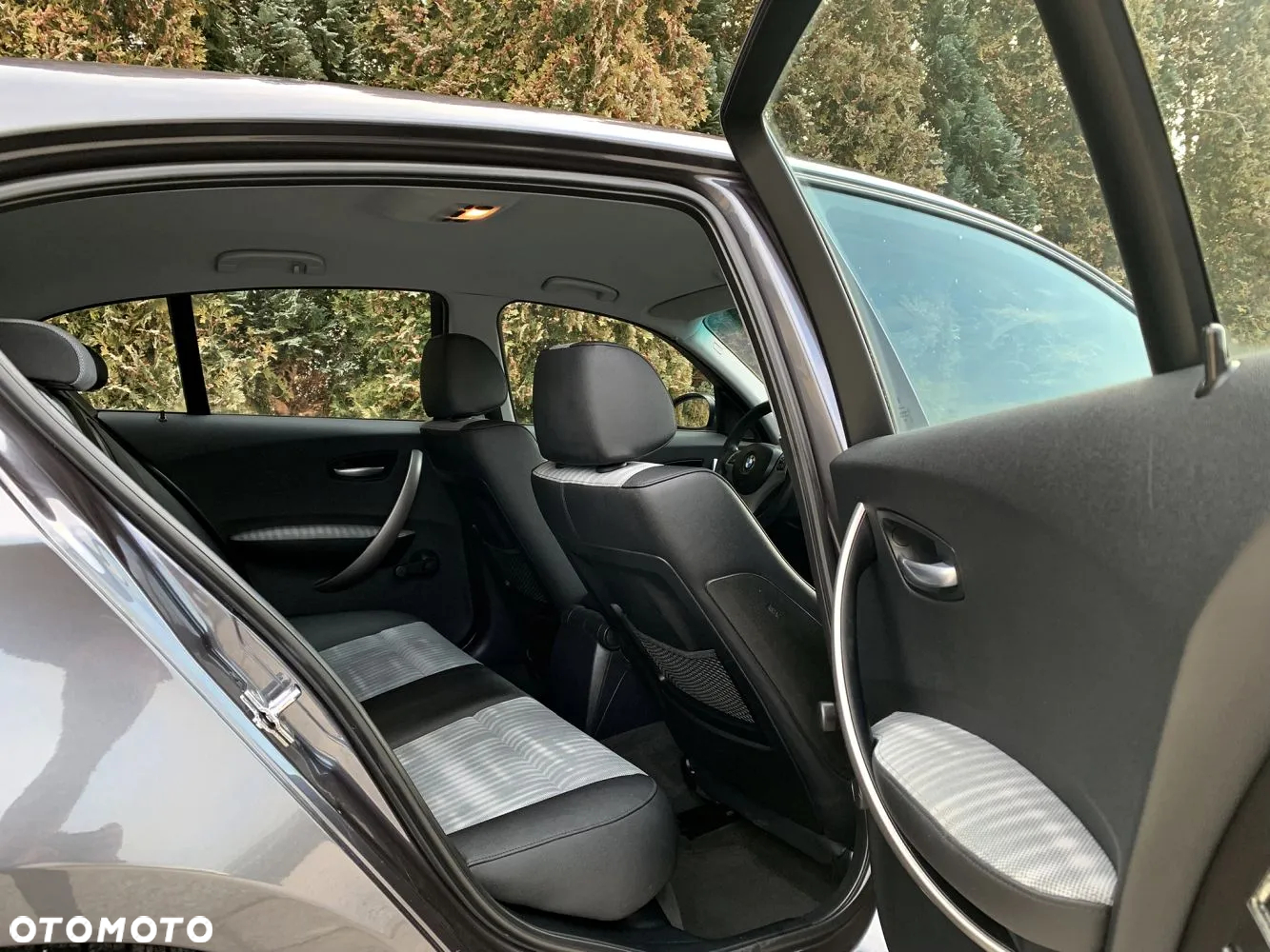 BMW Seria 1 116i - 38