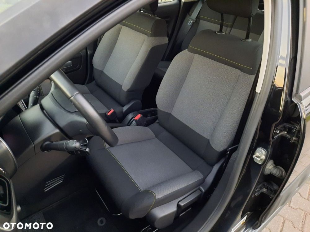 Citroën C3 1.2 PureTech Shine EAT6 - 19