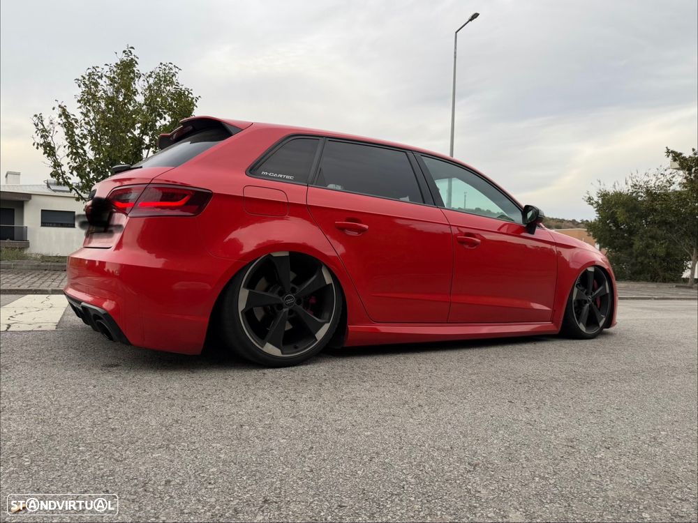 Audi RS3 Sportback 2.5 TFSI quattro S tronic - 4