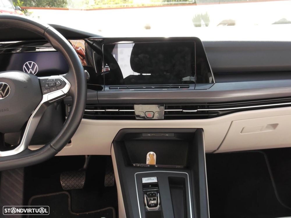 VW Golf 1.5 eTSI OPF DSG Style - 23