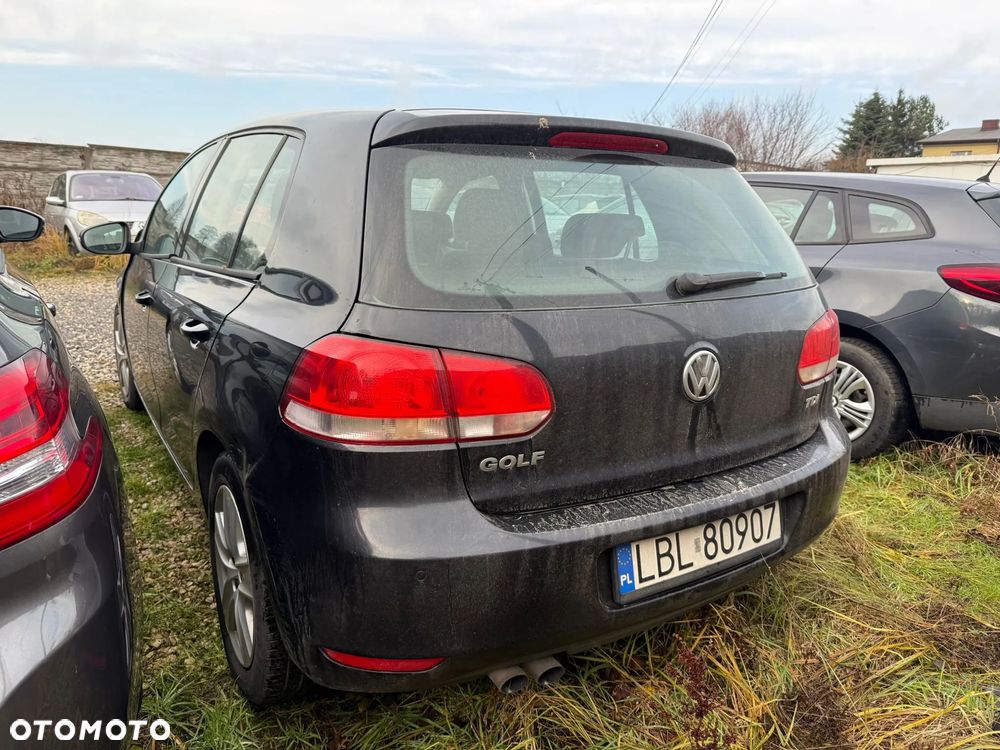 Volkswagen Golf 2.0 TDI Comfortline - 6