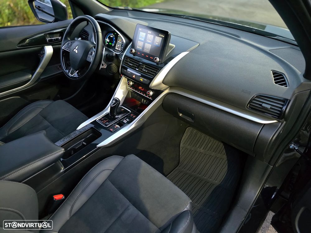 Mitsubishi Eclipse Cross 2.4 PHEV eMotion - 28