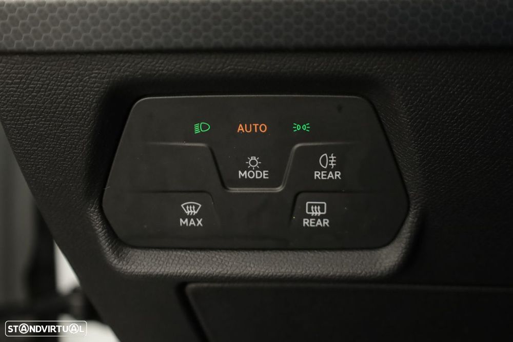 SEAT Leon ST 1.0 TSI Style - 22