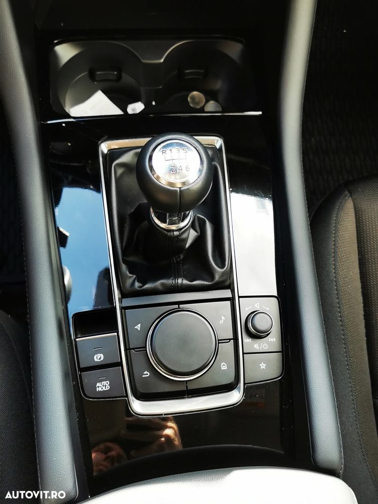 Mazda 3 e-Skyactiv G122 MHEV Exclusive-Line - 9