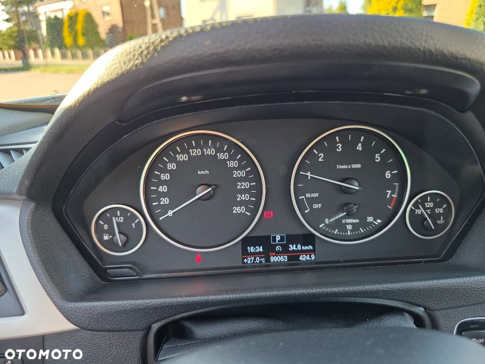 BMW Seria 3 318i Advantage - 10