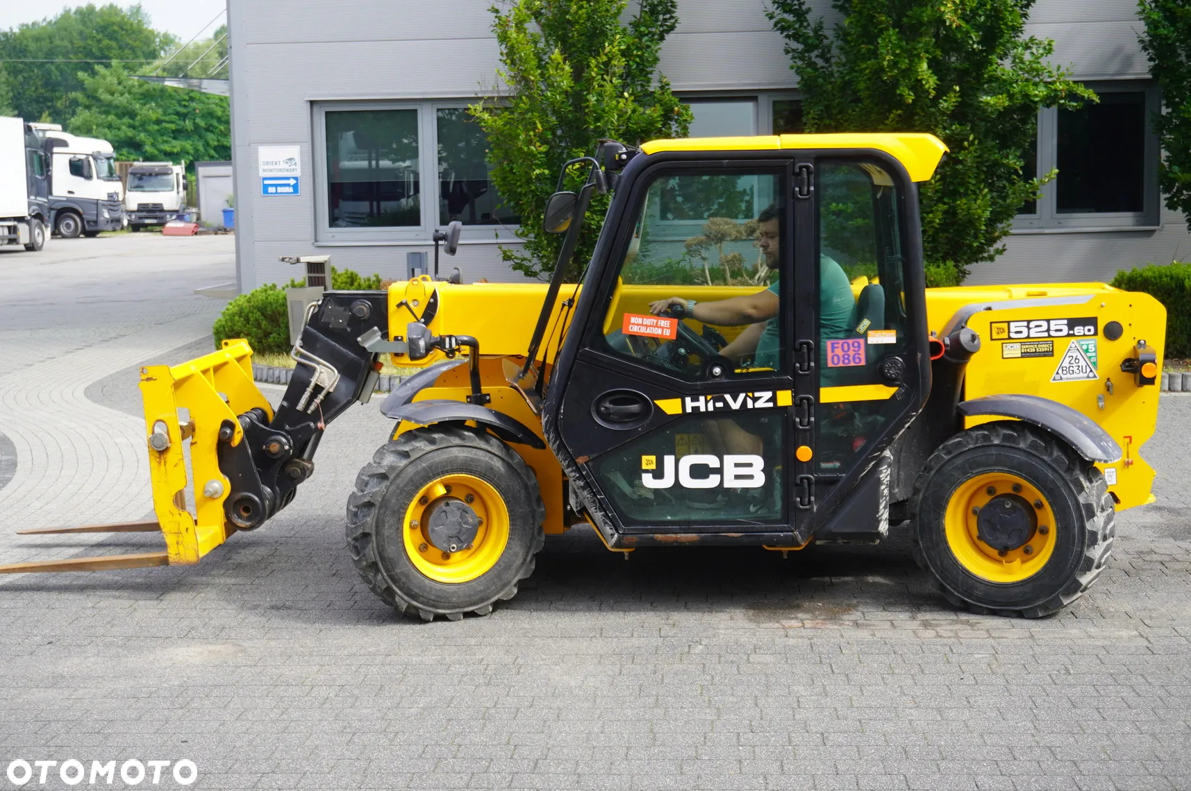 JCB 525-60T5 / 2022 / 860 MTH! / 2,5 t / zasięg 6 m / joystick - 4