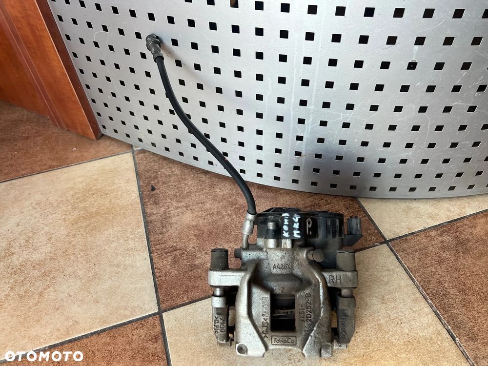 ZACISK HAMULCOWY ELEKTRYCZNY TYŁ TYLNY PRAWY LEWY FORD FOCUS MK4 KOMBI ST LINE 1.0 ECOBOOST 2020 ROK 15.000km SUPER STAN LX61-2D250-BEC  LX61-2D251-BEC - 2