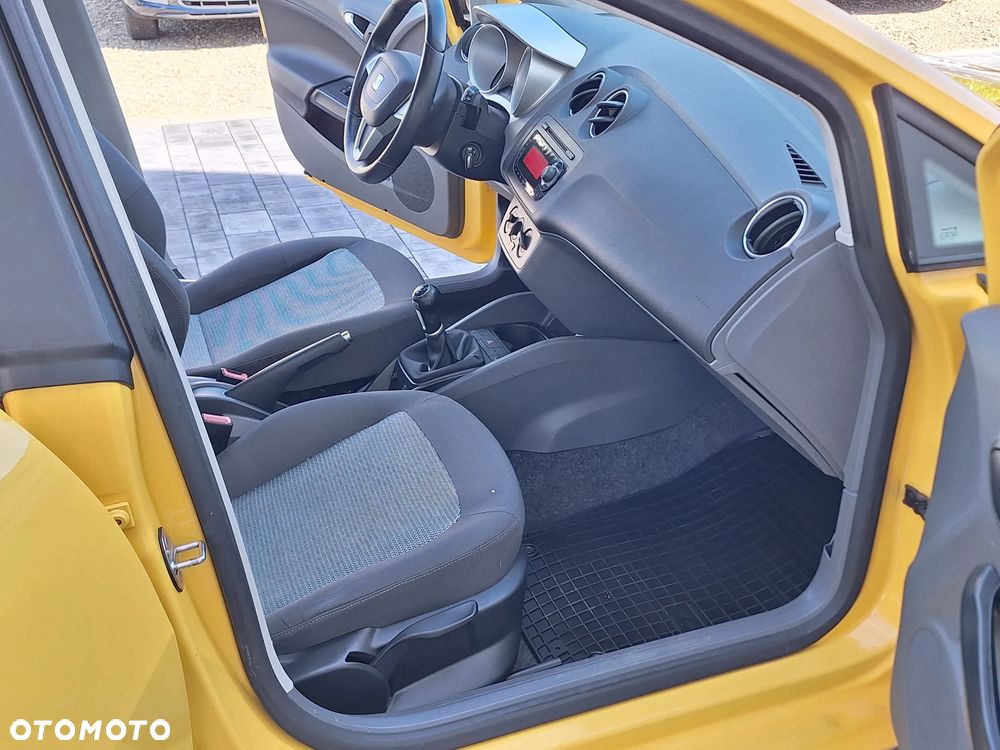 Seat Ibiza 1.6 16V Style - 25