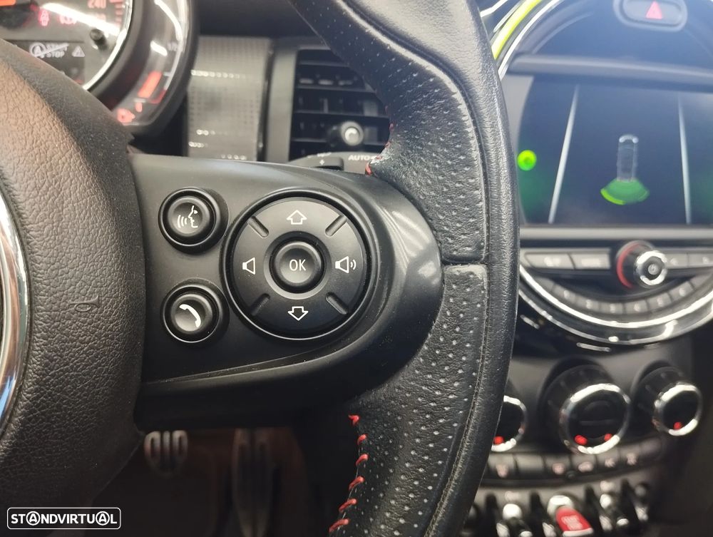 MINI Cabrio Cooper - 26