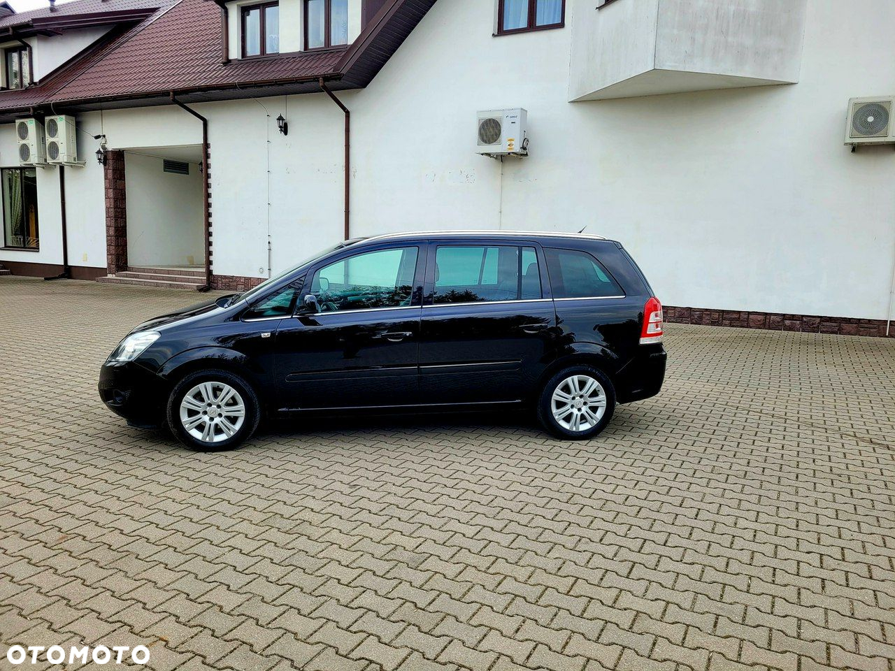 Opel Zafira 1.8 Cosmo - 6