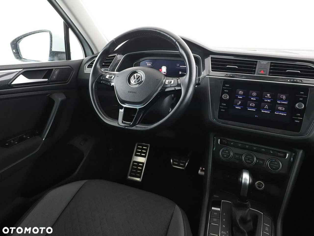 Volkswagen Tiguan 2.0 TDI BMT SCR 4Mot Comfortline DSG - 16