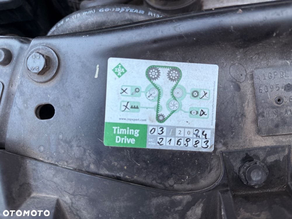 Opel Zafira OPC - 22