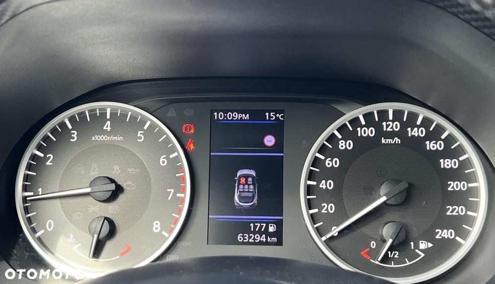Nissan Juke - 12