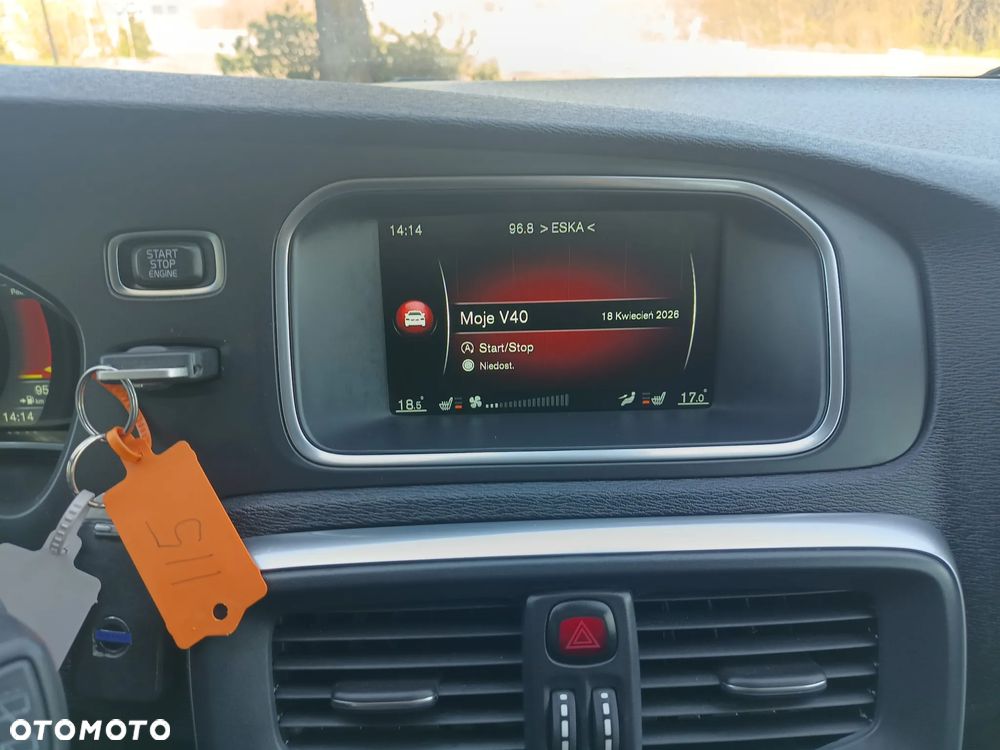 Volvo V40 D3 - 14