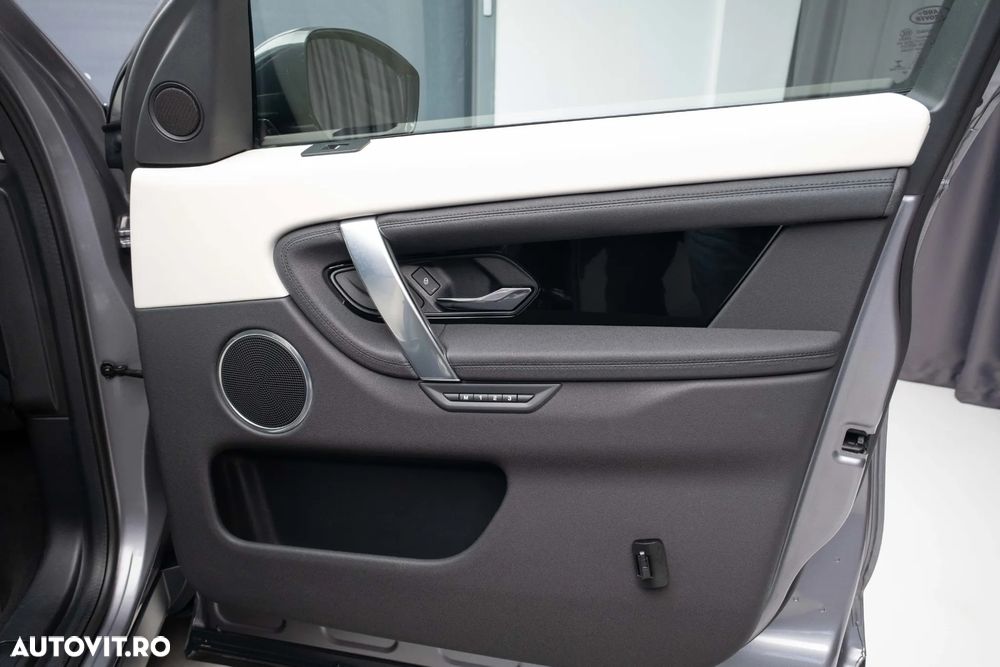 Land Rover Discovery Sport 2.0 D150 MHEV SE - 24