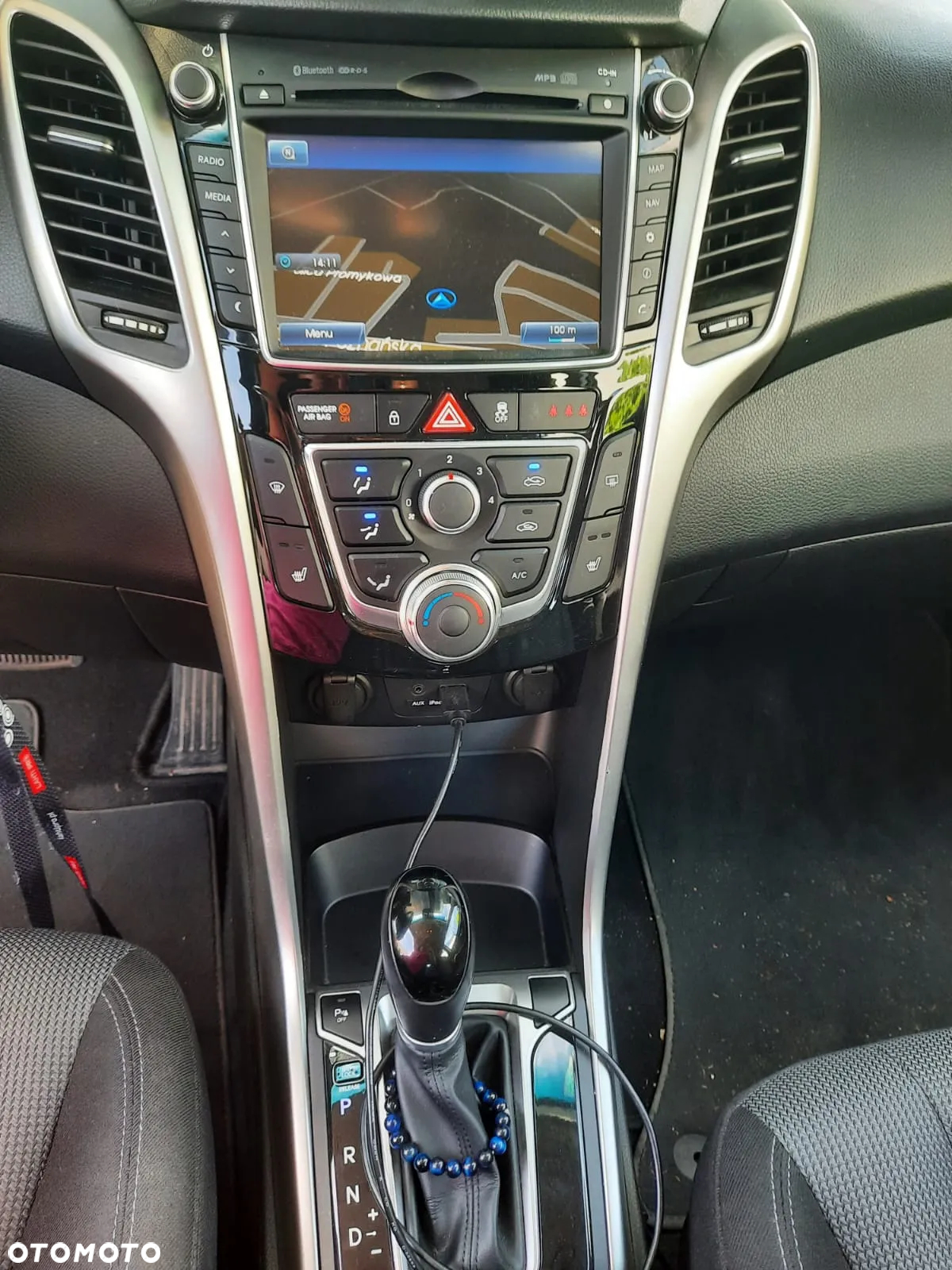 Hyundai i30 1.6 CRDi BlueDrive Premium DCT - 2