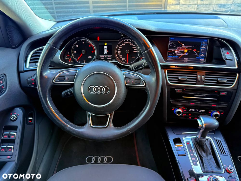 Audi A4 Avant 2.0 TDI ultra S tronic - 12