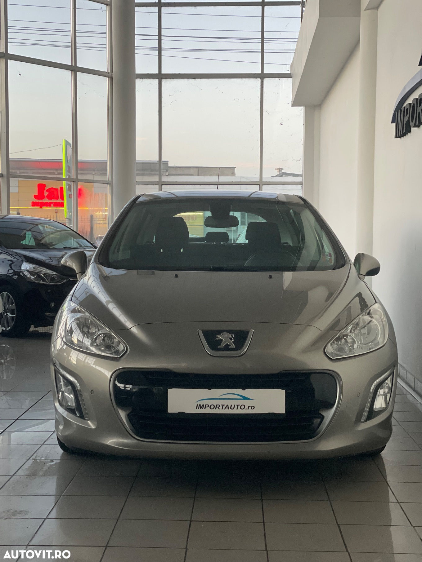 Peugeot 308 120 VTi Style - 31