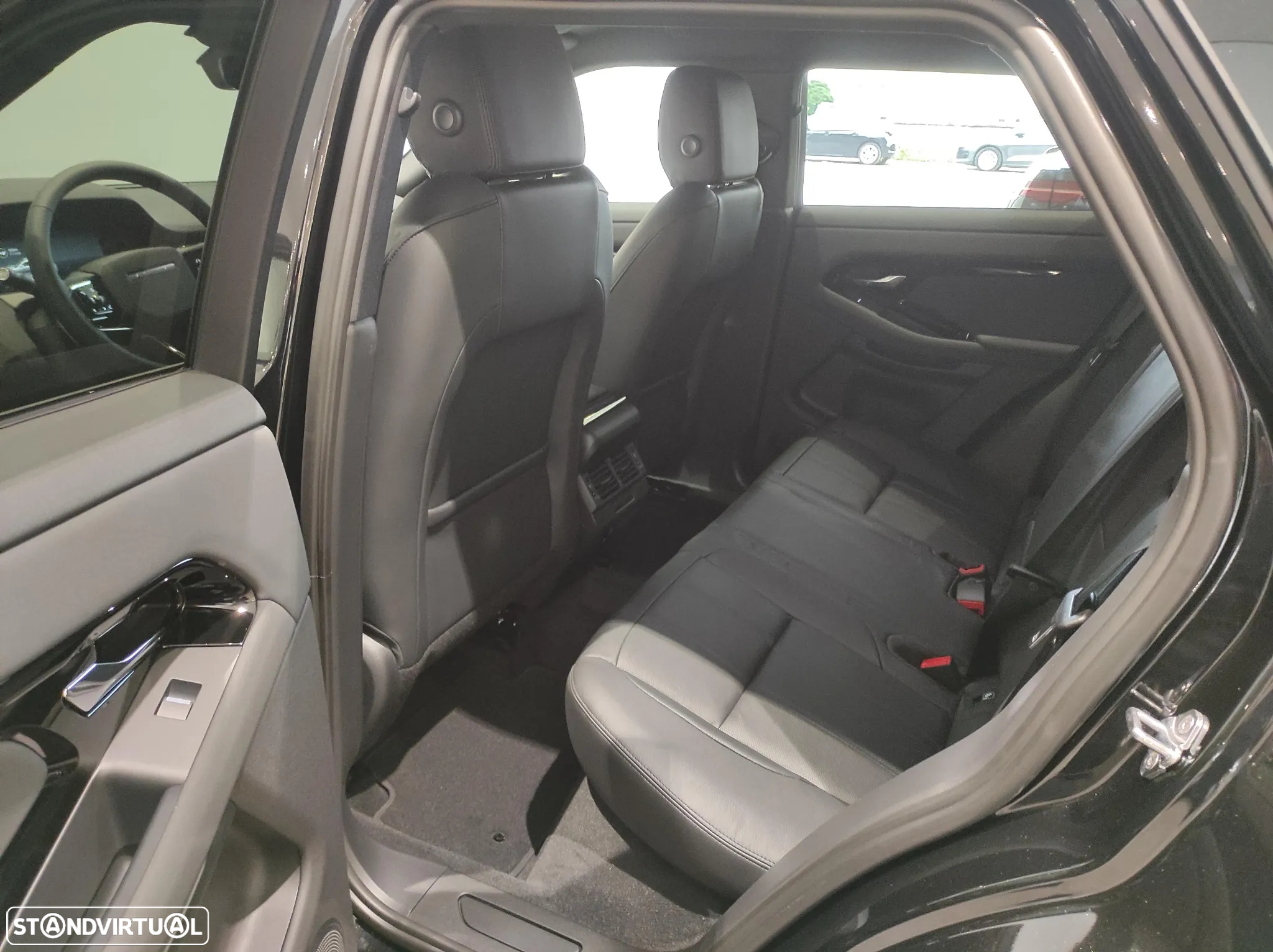 Land Rover Range Rover Evoque 1.5 P300e AWD S Auto - 14