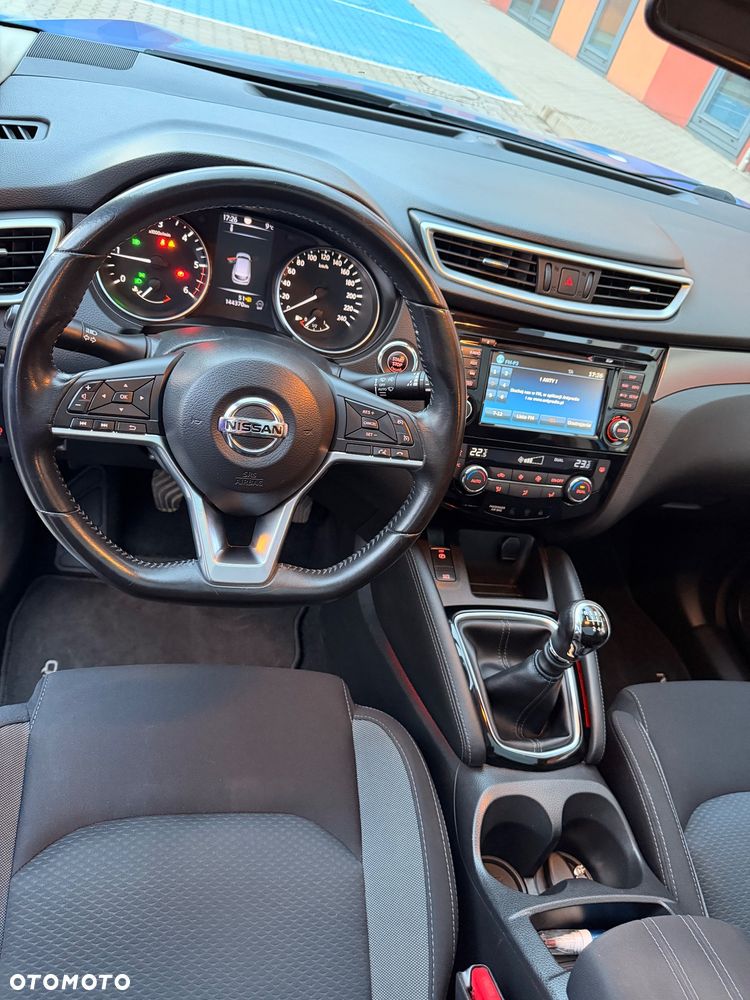 Nissan Qashqai 1.5 dCi N-Connecta - 33