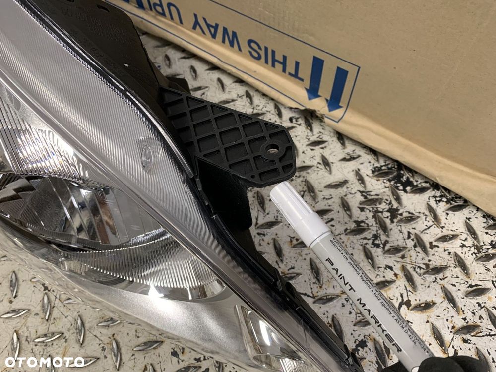 NOWA ORYGINALNA LAMPA PRAWA PRZEDNIA CHEVROLET SPARK M300 10-13 REFLEKTOR EUROPA 95488418 95950385 - 4