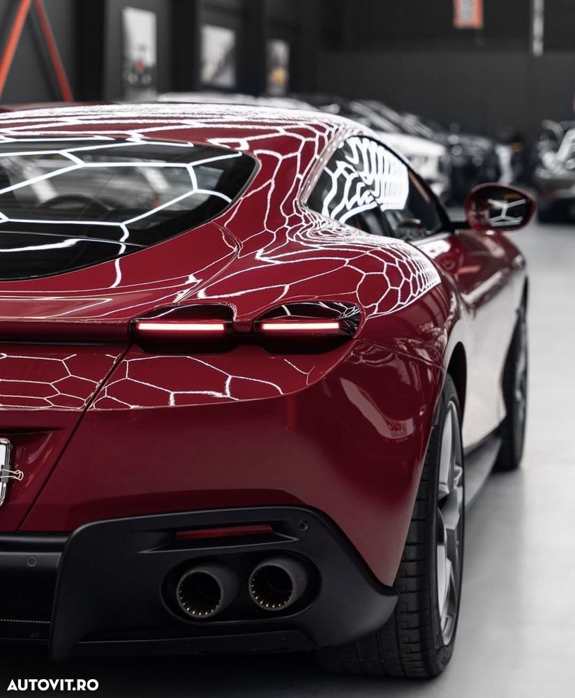 Ferrari Roma - 21