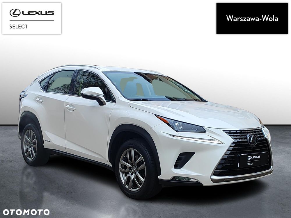 Lexus NX 300h Business Edition AWD - 9