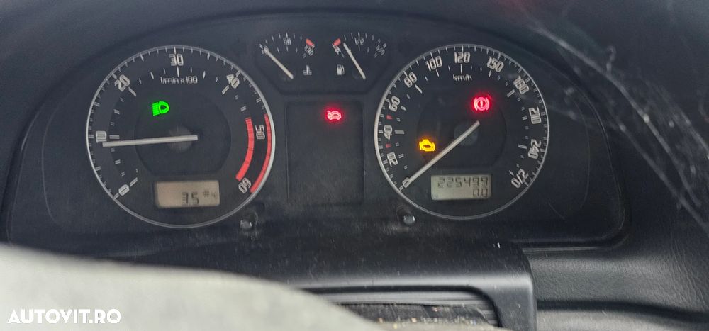 Skoda Superb 1,9 TDI Comfort - 3