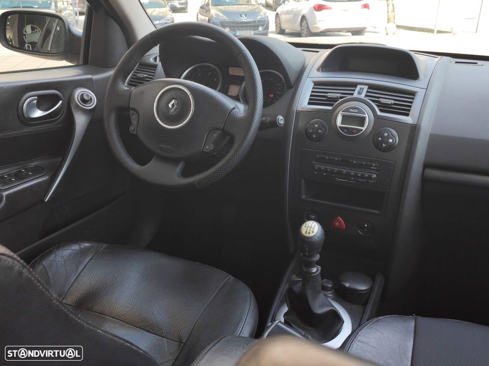 Renault Mégane Break 1.5 dCi Luxe - 29