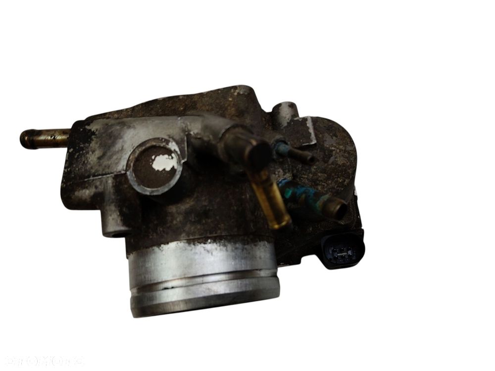 PRZEPUSTNICA AUDI A4 B6 A6 C5 PASSAT B5 2.0 20V 130KM ALT 06B133062H - 2