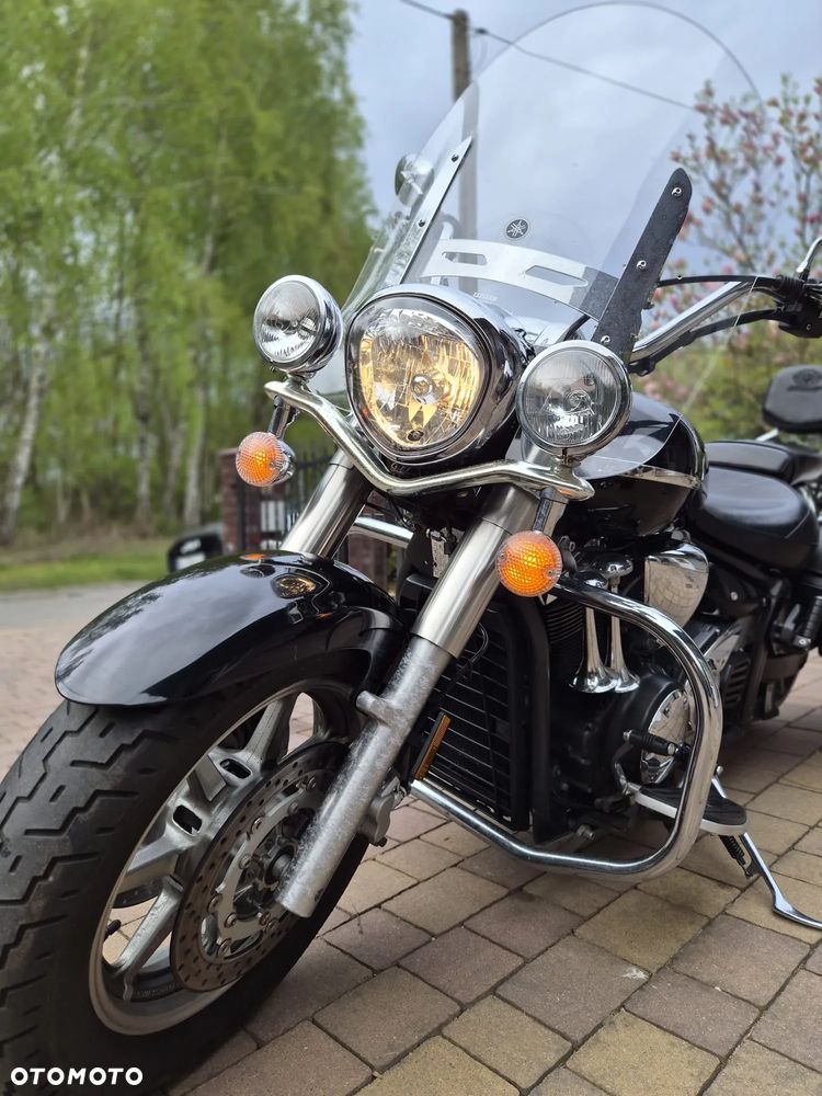Yamaha XVS - 9