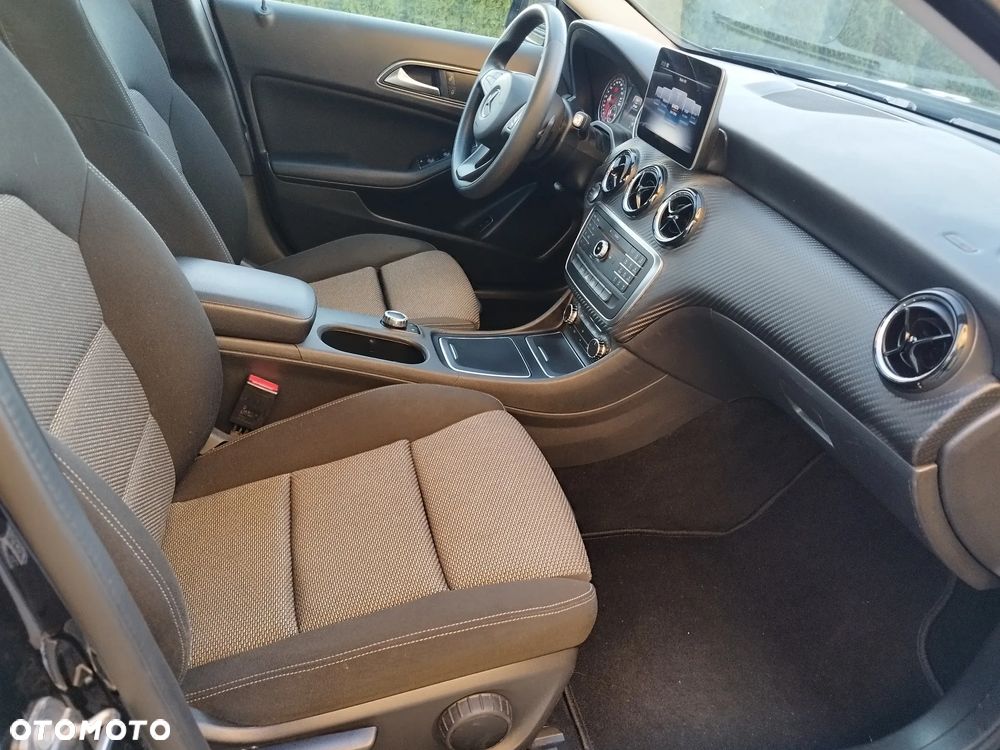 Mercedes-Benz GLA 200 (CDI) d 7G-DCT Style - 26