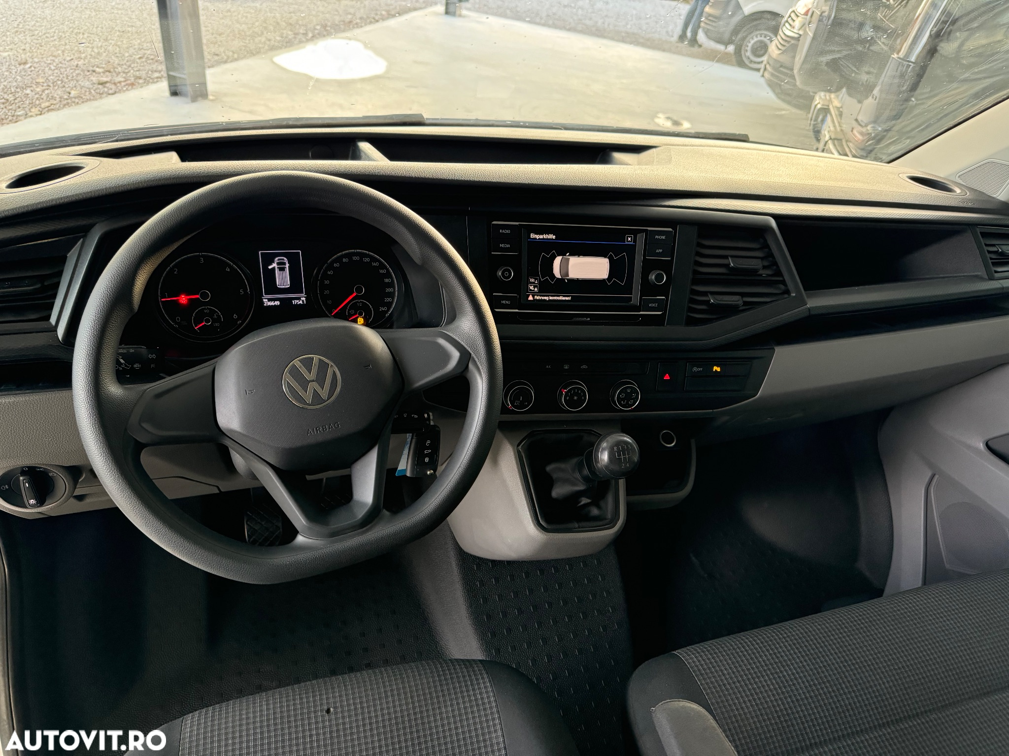 Volkswagen Transporter T6.1 Kurz Plus Trendline - 14