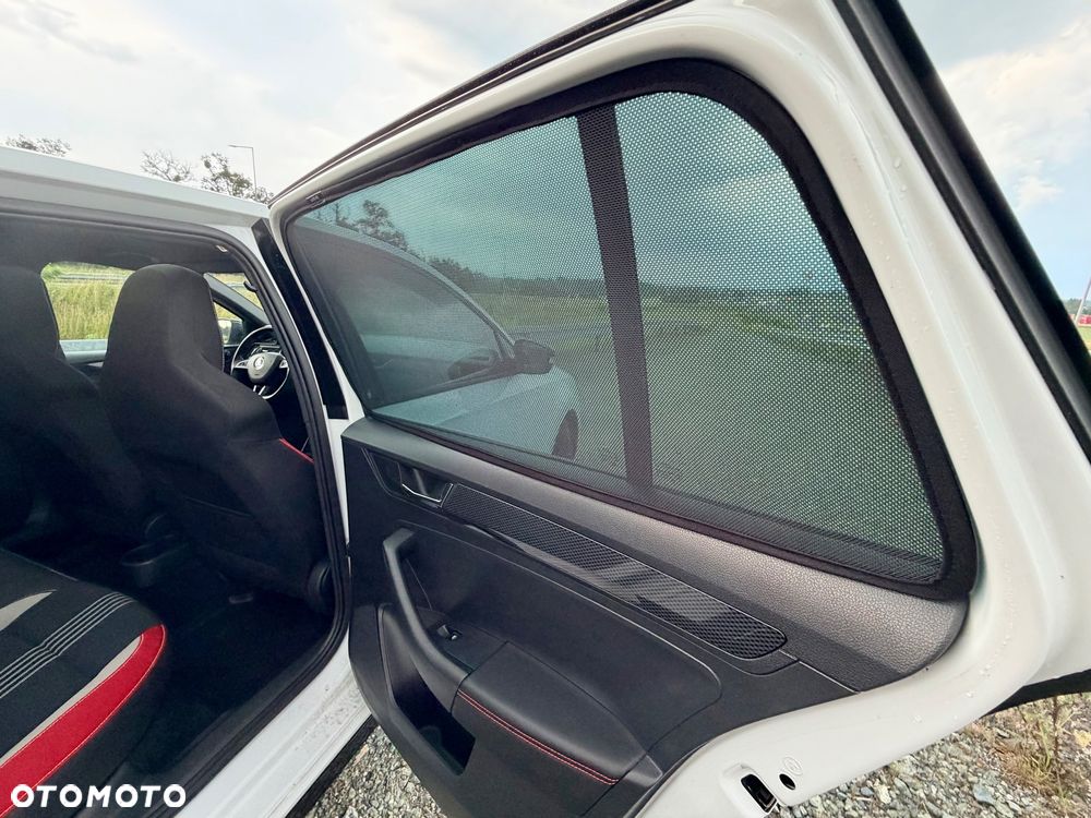 Skoda RAPID Spb 1.4 TSI Monte Carlo DSG - 17