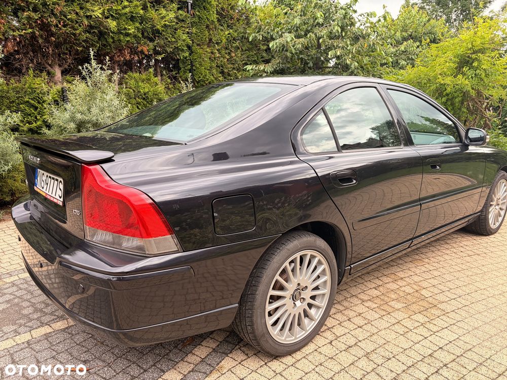 Volvo S60 2.4D5 Momentum - 6