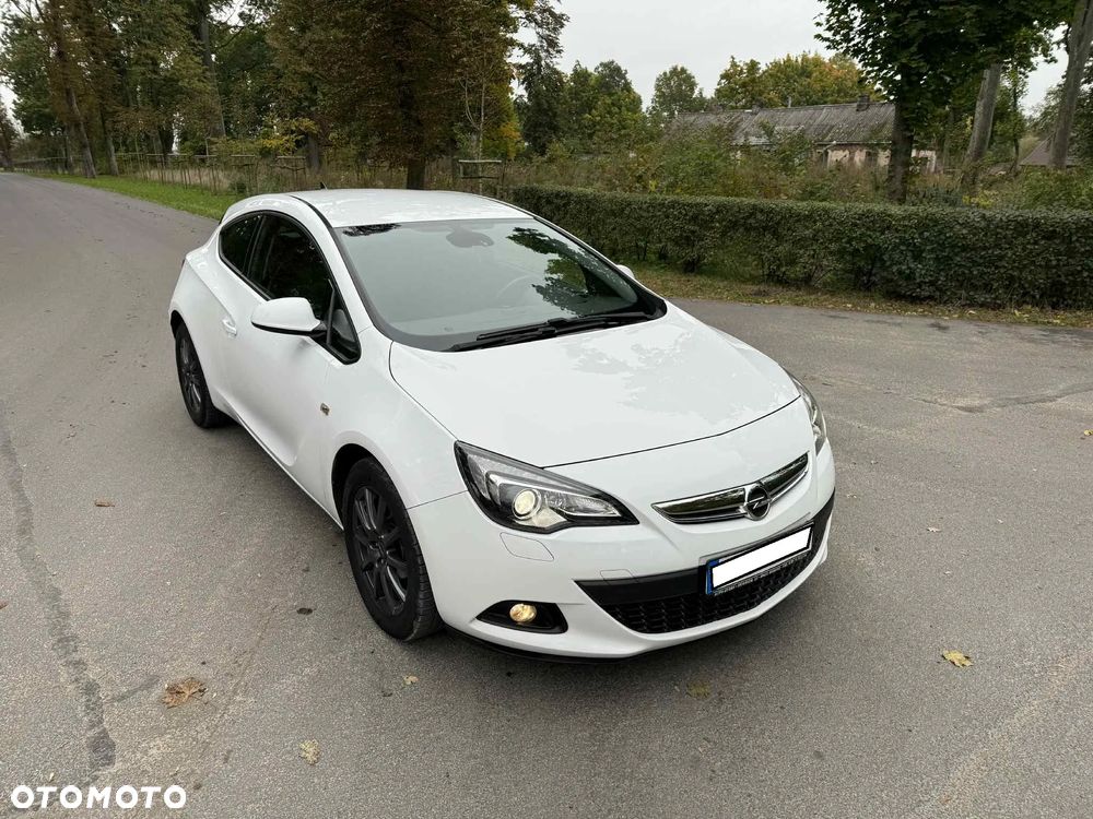 Opel Astra IV GTC 1.4 T Sport - 24
