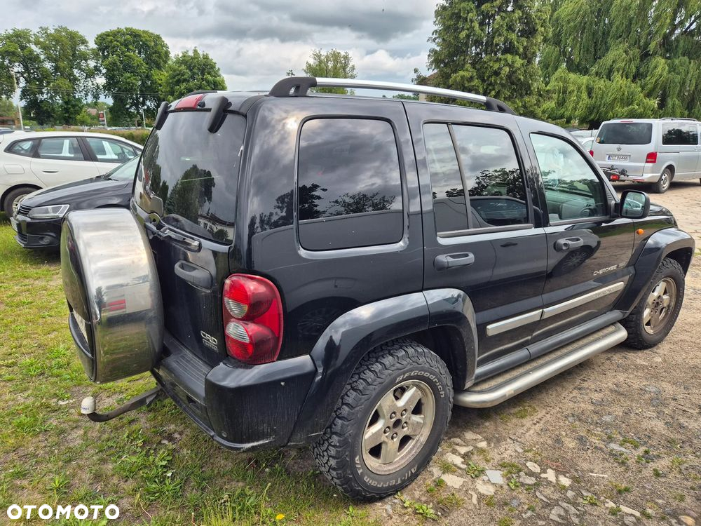 Jeep Cherokee - 5